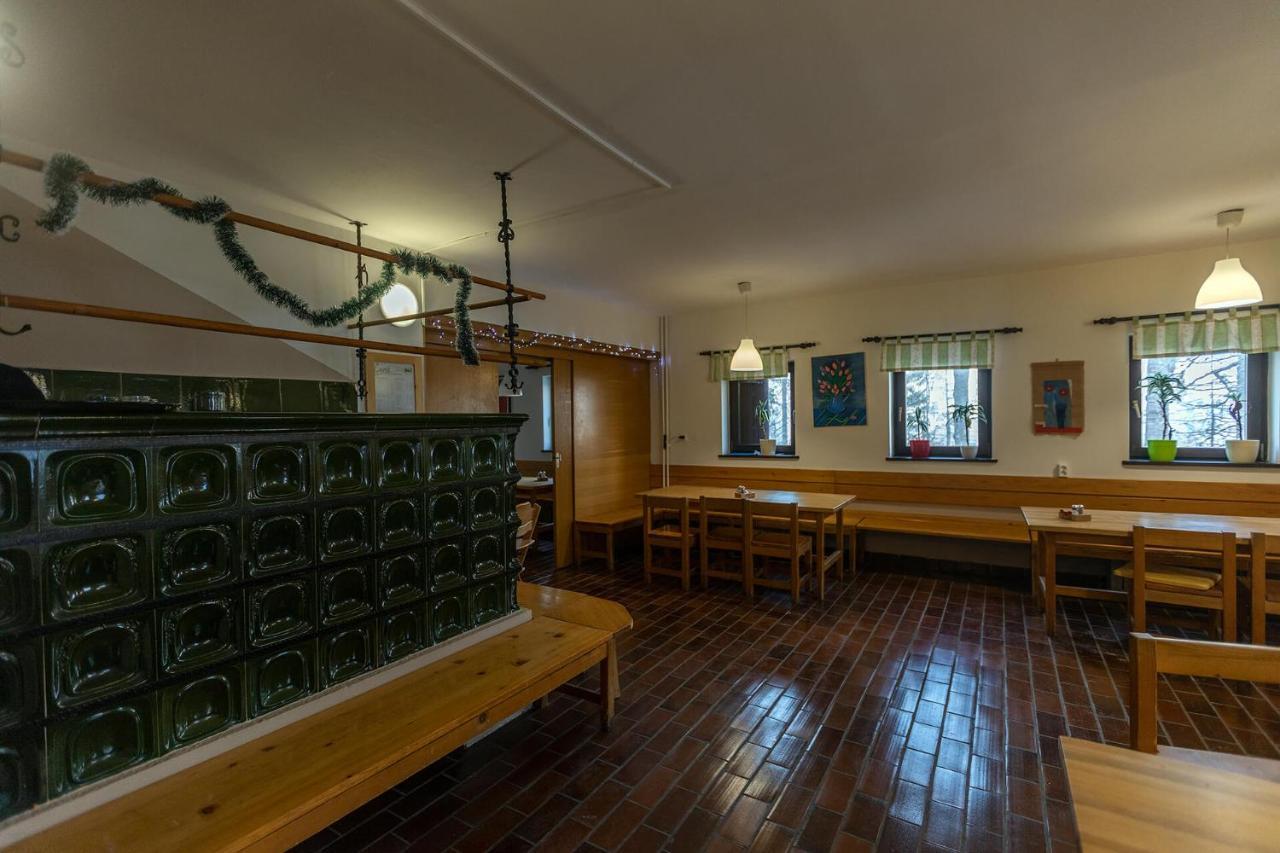 Erjavceva Mountain Hut At Vrsic Pass 호텔 크라니스카고라 외부 사진